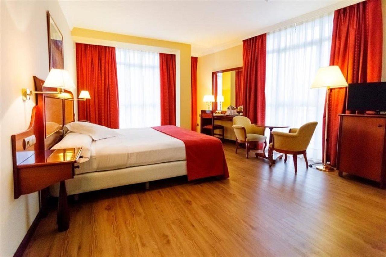 Gran Hotel De Ferrol Eksteriør bilde